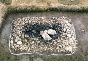礫床木棺墓（横田古屋敷遺跡）