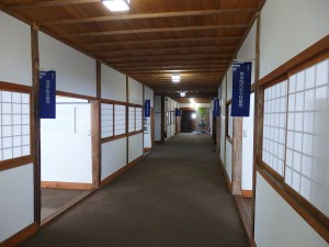 校舎の廊下